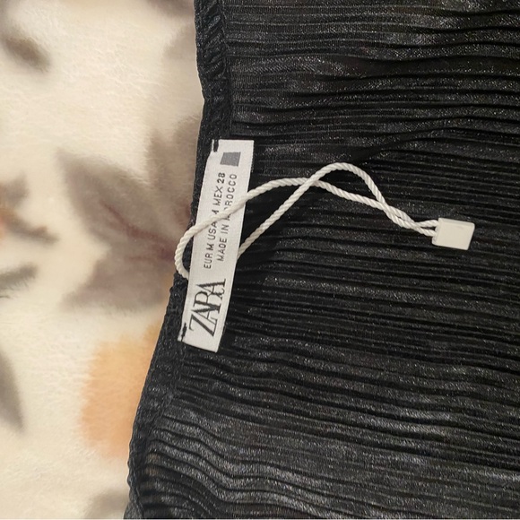Zara top & express bottom - Picture 3 of 5